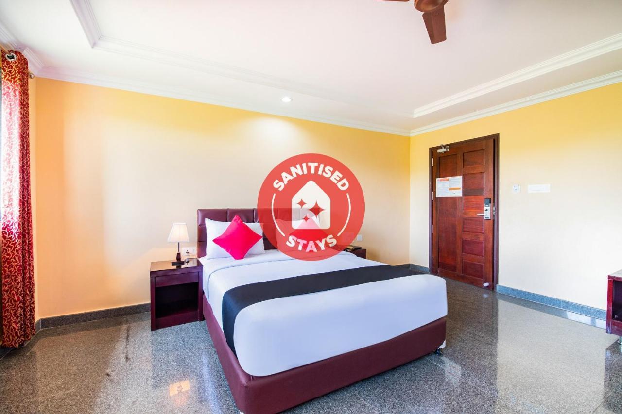 Vaccinated Staff- Capital O 22439 Ratna Forever Hotel Karkal Exterior foto